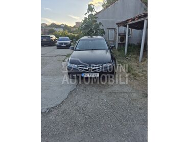 Honda Accord (može zamena), 5.000 €, 2007. Limuzina, Benzin + Gas (TNG) | 2354 cm3, 315.000 km, 140kW (190 KS), Automatski / poluautomatski, 4/5 vrata, 5 sedišta, Beograd