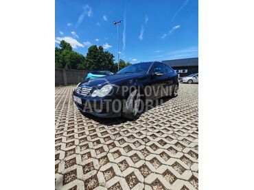 Mercedes Benz C 220 Sport, 3.700 €, 2007. Kupe, Dizel | 2148 cm3, 199.000 km, 110kW (150 KS), Manuelni 6 brzina, 2/3 vrata, 4 sedišta, Novi Banovci