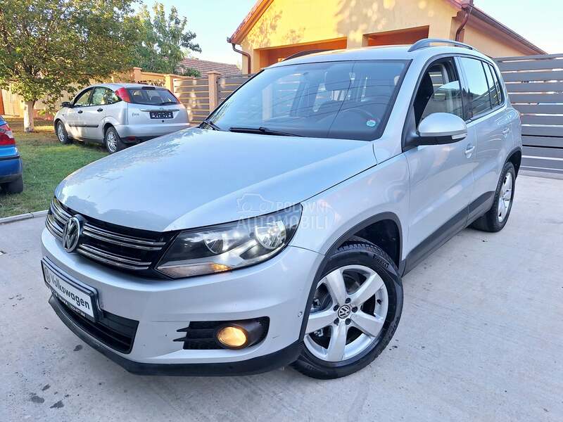 Volkswagen Tiguan 2012 photo 3