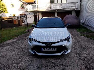 Toyota Corolla SPORTS TOURING, 18.900 €, 2019. Karavan, Hibridni pogon (benzin) | 1987 cm3, 183.000 km, 112kW (152 KS), Automatski / poluautomatski, 4/5 vrata, 5 sedišta, Beograd