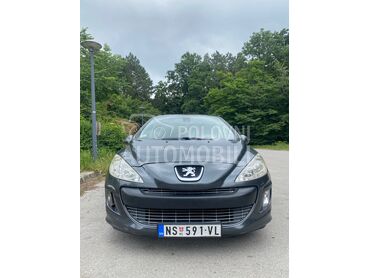 Peugeot 308, 4.000 €, 2010. Hečbek, Dizel | 1560 cm3, 256.400 km, 80kW (109 KS), Manuelni 5 brzina, 4/5 vrata, 5 sedišta, Novi Sad