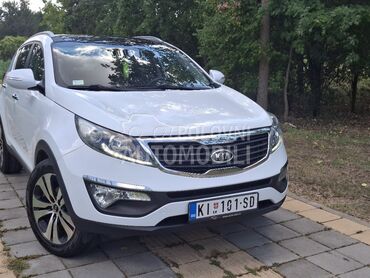 Kia Sportage 1.7CRDI (može zamena), 12.000 €, 2013. Džip/SUV, Dizel | 1685 cm3, 235.000 km, 85kW (116 KS), Manuelni 6 brzina, 4/5 vrata, 5 sedišta, Kikinda