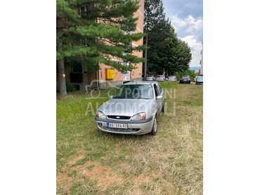 Ford Fiesta (može zamena), 350 €, 2002. Limuzina, Dizel | 1787 cm3, 123.123 km, 44kW (60 KS), Manuelni 5 brzina, 4/5 vrata, 5 sedišta, Mladenovac