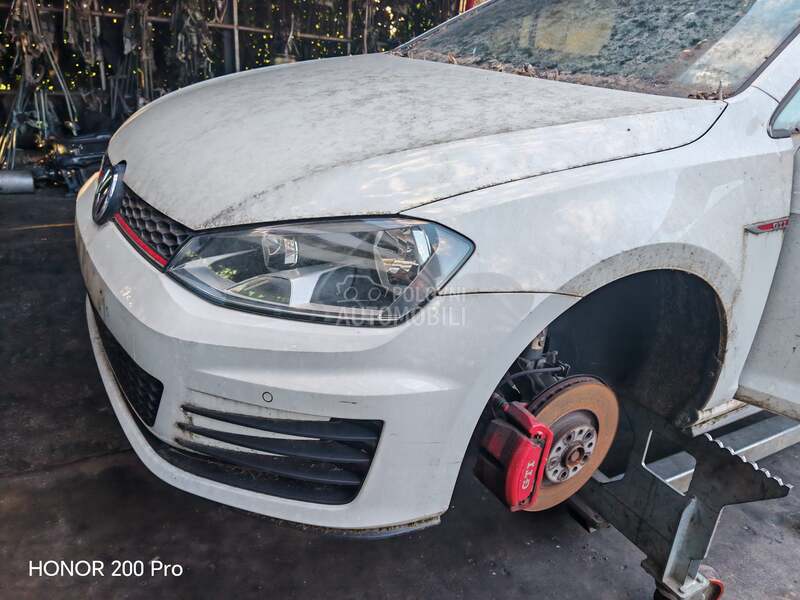 Bregasta osovina za Volkswagen Golf 7, Passat B8