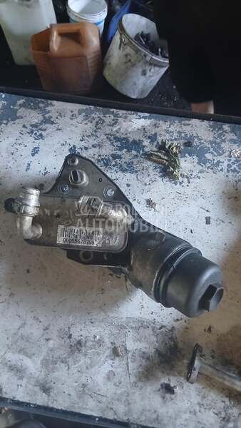 Kuciste FIltera Ulja 2.0 D za Opel Insignia