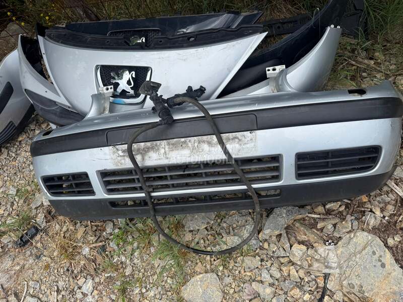 Branik za Volkswagen Golf 4 od 1997. do 2009. god.