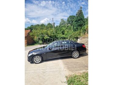Mercedes Benz E 200 2.2 (može zamena), 10.590 €, 2011. Limuzina, Dizel | 2143 cm3, 314.000 km, 100kW (136 KS), Automatski / poluautomatski, 4/5 vrata, 5 sedišta, Požarevac