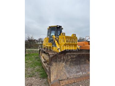 Komatsu D85 (može zamena), 59.000 €, 2004. , Buldožer, Lazarevac