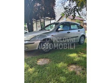 Ford Focus 1.8 TDCI, 800 €, 2003. Hečbek, Dizel | 1793 cm3, 333.800 km, 85kW (116 KS), Manuelni 5 brzina, 4/5 vrata, 5 sedišta, Novi Žednik