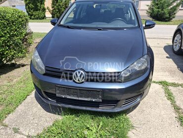 Volkswagen Golf 6, 5.900 €, 2009. Limuzina, Dizel | 1600 cm3, 230.000 km, 77kW (105 KS), Manuelni 5 brzina, 4/5 vrata, 5 sedišta, Crvenka