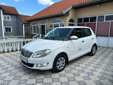 Škoda Fabia 1.6TDI/VAN/ DOBRA., 3.750 €, 2015. Hečbek, Dizel | 1598 cm3, 204.000 km, 55kW (75 KS), Manuelni 5 brzina, 4/5 vrata, 5 sedišta, Valjevo