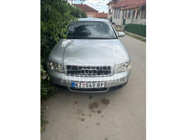 Audi A4 2.0 (može zamena), 1.900 €, 2001. Limuzina, Benzin | 1984 cm3, 220.928 km, 96kW (131 KS), Manuelni 5 brzina, 4/5 vrata, 5 sedišta, Knjaževac