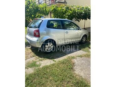 Volkswagen Polo 1.4, 1.950 €, 2004. Hečbek, Benzin | 1390 cm3, 210.000 km, 55kW (75 KS), Manuelni 5 brzina, 2/3 vrata, 5 sedišta, Ub
