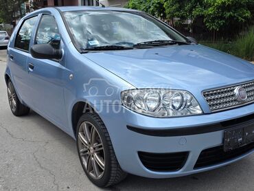 Fiat Punto 1,2i, 2.999 €, 2011. Hečbek, Benzin | 1242 cm3, 55.632 km, 44kW (60 KS), Manuelni 5 brzina, 4/5 vrata, 5 sedišta, Niš