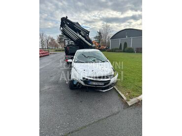 Peugeot 208 1,6 hdi, 2.000 €, 2017. Hečbek, Dizel | 1560 cm3, 145.000 km, 55kW (75 KS), Manuelni 5 brzina, 4/5 vrata, 5 sedišta, Stara Pazova