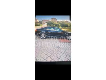 Audi A4, 3.500 €, 2003. Limuzina, Dizel | 1896 cm3, 33.000 km, 74kW (101 KS), Manuelni 5 brzina, 4/5 vrata, 5 sedišta, Vojka