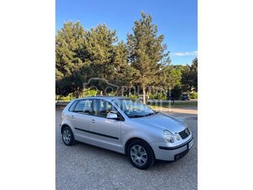 Volkswagen Polo, 1.850 €, 2002. Hečbek, Benzin | 1198 cm3, 255.000 km, 47kW (64 KS), Manuelni 5 brzina, 4/5 vrata, 5 sedišta, Vranje