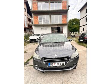 Peugeot 301, 1.650 €, 2013. Limuzina, Dizel | 1560 cm3, 220.000 km, 68kW (92 KS), Manuelni 5 brzina, 4/5 vrata, 5 sedišta, Beograd