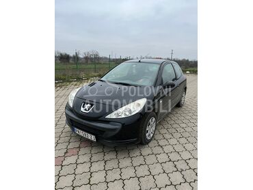 Peugeot 206 plus, 1.700 €, 2009. Hečbek, Benzin | 1124 cm3, 159.000 km, 44kW (60 KS), Manuelni 5 brzina, 2/3 vrata, 5 sedišta, Paraćin