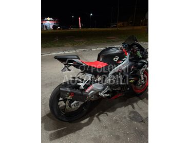 Aprilia RS660, 13.000 €, 2021. , 660 cm3, 11.000 km, 83kW (113 KS), Sport / Super sport, Novi Sad