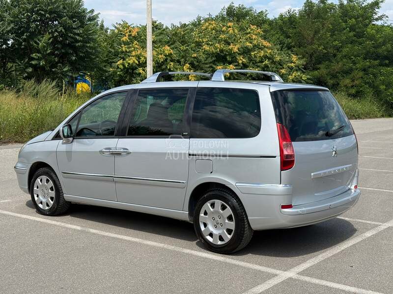 Peugeot 807 2010 photo 3