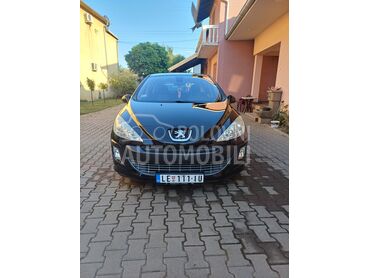 Peugeot 308 1.6HDI, 3.200 €, 2008. Hečbek, Dizel | 1560 cm3, 212.689 km, 80kW (109 KS), Manuelni 6 brzina, 4/5 vrata, 5 sedišta, Leskovac