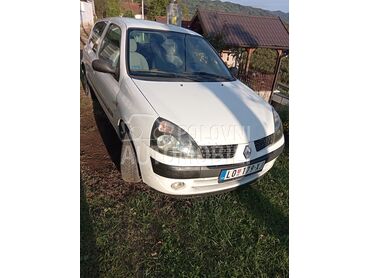 Renault Clio 1.5dci, 570 €, 2003. Hečbek, Dizel | 1461 cm3, 260.000 km, 48kW (65 KS), Manuelni 5 brzina, 2/3 vrata, 5 sedišta, Crnča