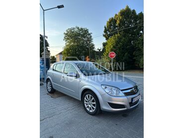 Opel Astra H 1.7cdti, 2.350 €, 2007. Hečbek, Dizel | 1686 cm3, 233.500 km, 74kW (101 KS), Manuelni 5 brzina, 4/5 vrata, 5 sedišta, Prigrevica
