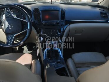 Opel Insignia, 7.400 €, 2015. Limuzina, Dizel | 1956 cm3, 299.600 km, 103kW (140 KS), Manuelni 6 brzina, 4/5 vrata, 5 sedišta, Šabac