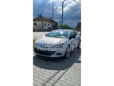 Opel Astra J GTC (može zamena), 8.700 €, 2012. Hečbek, Dizel | 1956 cm3, 233.118 km, 121kW (165 KS), Manuelni 6 brzina, 2/3 vrata, 5 sedišta, Trstenik