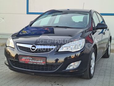 Opel Astra J 1.6 EcoFlex, 5.350 €, 2011. Hečbek, Benzin | 1598 cm3, 205.440 km, 85kW (116 KS), Manuelni 6 brzina, 4/5 vrata, 5 sedišta, Sombor