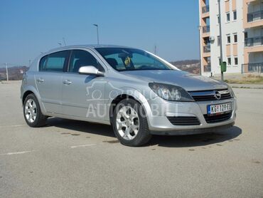 Opel Astra H, 1.300 €, 2005. Hečbek, Dizel | 1686 cm3, 292.000 km, 74kW (101 KS), Manuelni 5 brzina, 4/5 vrata, 5 sedišta, Kragujevac
