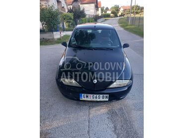 Lancia Ypsilon REG DUGO DOBRA (može zamena), 580 €, 2002. Hečbek, Benzin | 1242 cm3, 293.252 km, 44kW (60 KS), Manuelni 5 brzina, 2/3 vrata, 5 sedišta, Čačak