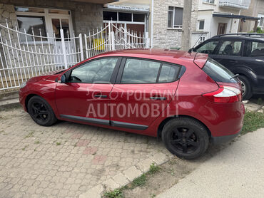 Renault Megane 1.5 DCI 85, 4.600 €, 2009. Hečbek, Dizel | 1461 cm3, 149.000 km, 63kW (86 KS), Manuelni 5 brzina, 4/5 vrata, 5 sedišta, Sremska Kamenica