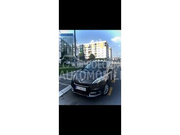 Renault Scenic 1.5 dci BOSE F.U.LL, 5.200 €, 2012. Monovolumen (MiniVan), Dizel | 1461 cm3, 250.000 km, 81kW (110 KS), Manuelni 6 brzina, 4/5 vrata, 5 sedišta, Kragujevac