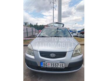 Kia Rio CRDI, 1.200 €, 2006. Hečbek, Dizel | 1493 cm3, 297.336 km, 81kW (110 KS), Manuelni 5 brzina, 4/5 vrata, 5 sedišta, Kruševac