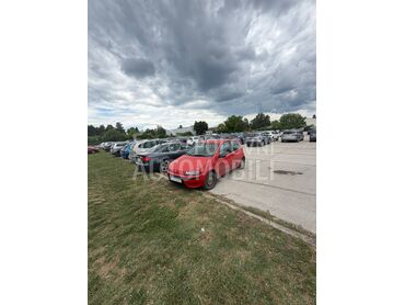 Fiat Punto, 550 €, 2001. Hečbek, Benzin | 1242 cm3, 25.000 km, 44kW (60 KS), Manuelni 5 brzina, 2/3 vrata, 5 sedišta, Ravnje