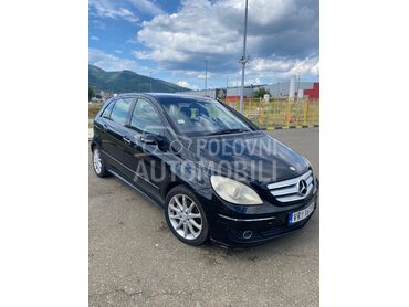 Mercedes Benz B 180 2.0, 3.899 €, 2006. Monovolumen (MiniVan), Dizel | 1991 cm3, 290.000 km, 80kW (109 KS), Manuelni 6 brzina, 4/5 vrata, 5 sedišta, Vranje