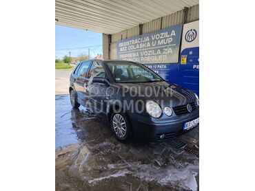 Volkswagen Polo, Po dogovoru, 2002. Hečbek, Benzin | 1390 cm3, 330.869 km, 55kW (75 KS), Automatski / poluautomatski, 4/5 vrata, 5 sedišta, Bumbarevo Brdo