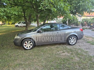 Renault Megane 2.0 16v, 2.200 €, 2004. Kabriolet/Roadster, Benzin | 1998 cm3, 273.000 km, 99kW (135 KS), Manuelni 6 brzina, 2/3 vrata, 4 sedišta, Smederevska Palanka