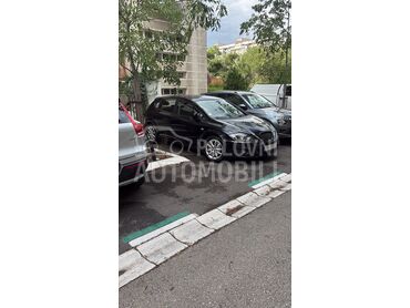 Seat Leon 1.4 tsi (može zamena), 4.000 €, 2009. Hečbek, Benzin | 1390 cm3, 177.650 km, 92kW (125 KS), Manuelni 6 brzina, 4/5 vrata, 5 sedišta, Čukarica