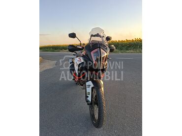 KTM 1290 Sup.Adv/R, 9.900 €, 2018. , 1300 cm3, 62.000 km, 118kW (160 KS), Enduro / Cross, Novi Sad