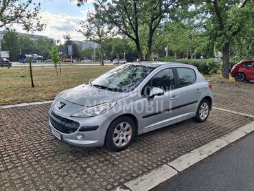 Peugeot 207 HDI, 2.300 €, 2007. Hečbek, Dizel | 1398 cm3, 252.024 km, 50kW (68 KS), Manuelni 5 brzina, 4/5 vrata, 5 sedišta, Novi Beograd