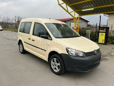 Volkswagen Caddy 1.6 TDI, 6.399 €, 2012. Monovolumen (MiniVan), Dizel | 1598 cm3, 301.000 km, 75kW (102 KS), Manuelni 5 brzina, 4/5 vrata, 5 sedišta, Barajevo