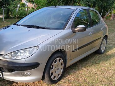 Peugeot 206 206 1.4 HDI, 1.350 €, 2004. Hečbek, Dizel | 1398 cm3, 173.650 km, 50kW (68 KS), Manuelni 5 brzina, 4/5 vrata, 5 sedišta, Novi Sad