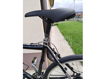 Arruba, 300 €, 1998. , Drumski, 27", Brzina: 28, Aluminijum, Crna, Kraljevo