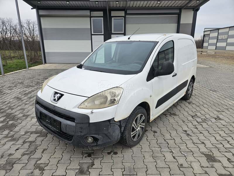 Delovi za Citroen Berlingo 2009 