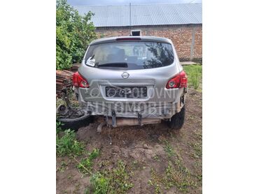 Nissan Qashqai 2,0, 3.500 €, 2009. Džip/SUV, Dizel | 1994 cm3, 296.000 km, 110kW (150 KS), Automatski / poluautomatski, 4/5 vrata, 5 sedišta, Novo Miloševo