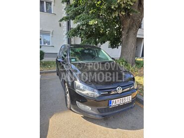 Volkswagen Polo, 5.500 €, 2015. Hečbek, Dizel | 1422 cm3, 190.000 km, 55kW (75 KS), Manuelni 5 brzina, 4/5 vrata, 5 sedišta, Pančevo
