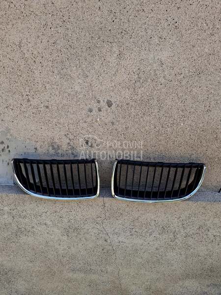 Gril haube bubrezi za BMW 320d od 2005. do 2008. god.